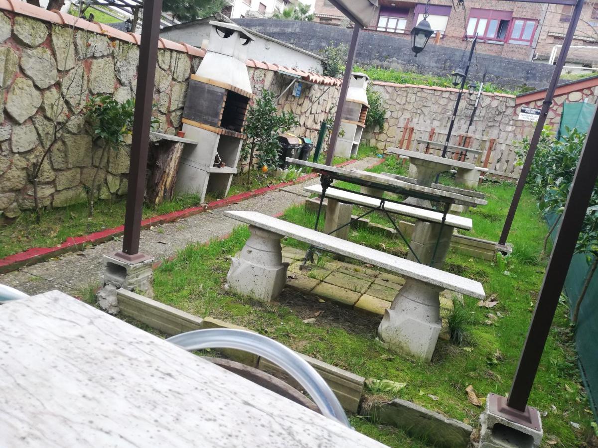 Hotel Txoko Maitea Pentsioa Urnieta Zewnętrze zdjęcie